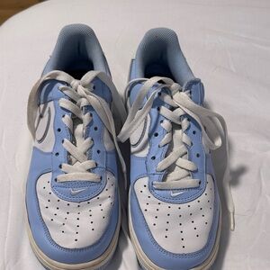 Nike Kids Light Blue and White Sneakers